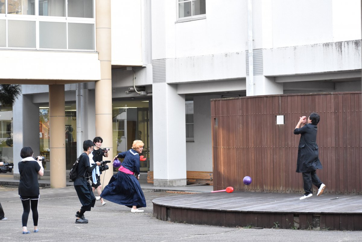 としみつ対スケバン。