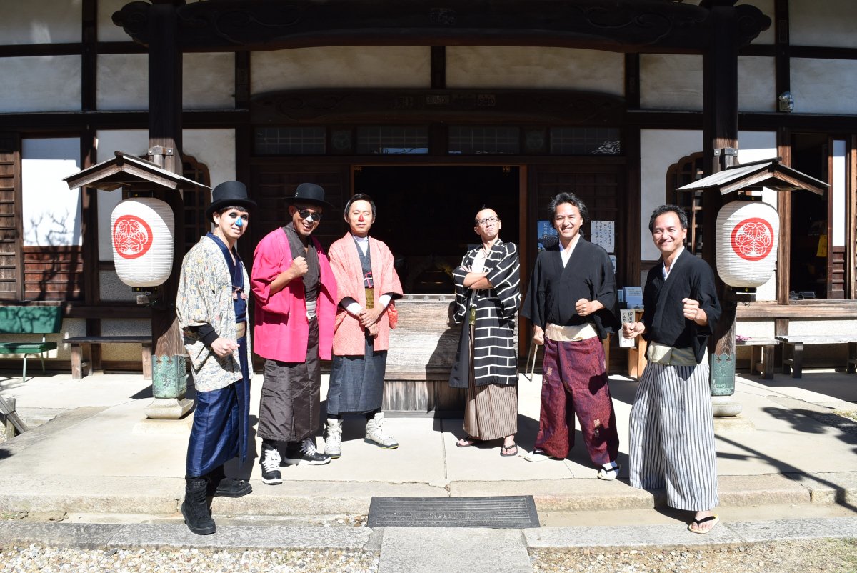 91 TMP音楽祭 エスノ ポップス C D とビデオ MUSIN、26日のヘッドフォン祭でSHANLINGポータブルCD「EC zero T