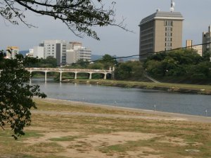 乙川