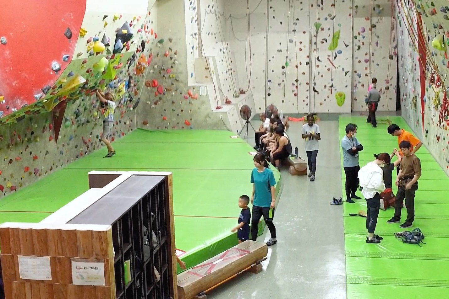 暮らしの杜　登山Gym